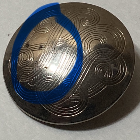 LOT OF 4 VINTAGE SILVER TONE CLIP ON EARRINGS - Picture 15 of 16